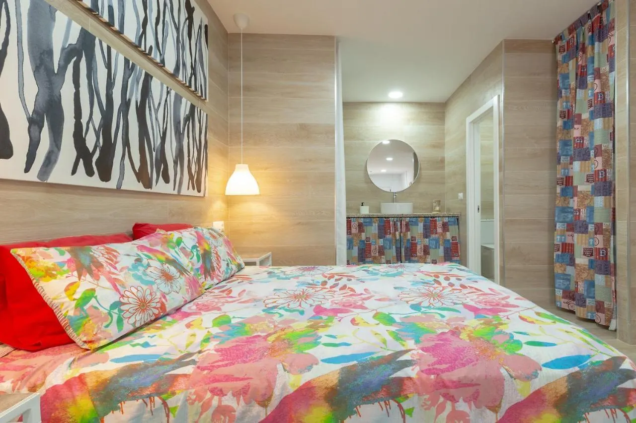Loft A 3 Minutos Bus Y Tren Apartment Malaga