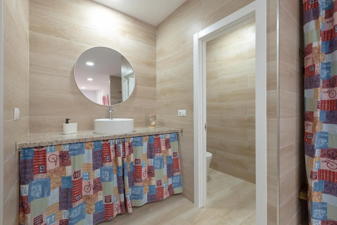 Loft A 3 Minutos Bus Y Tren Apartment Malaga